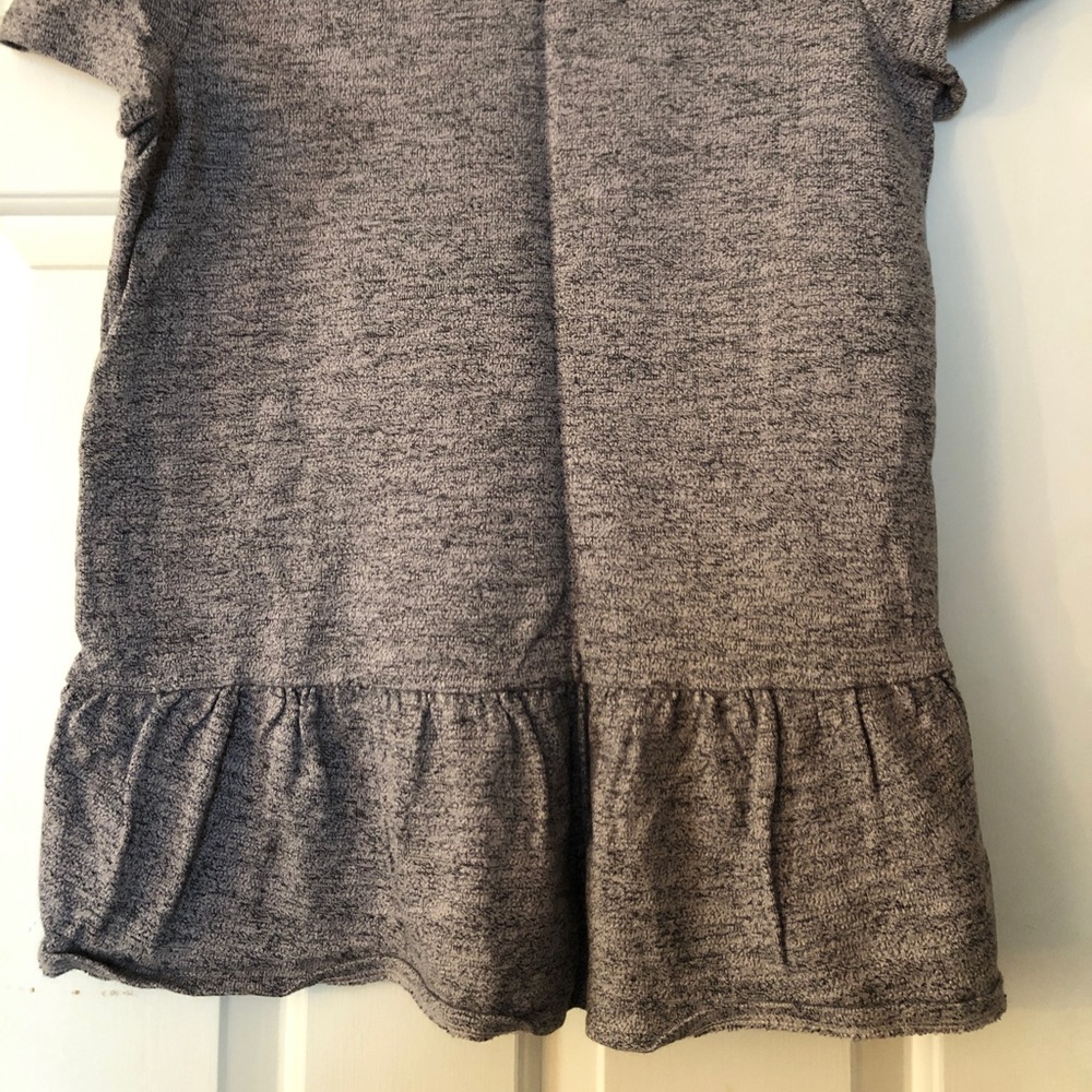 NWT Anthropologie Gray Short Sleeve Peplum Sweater - Picture 2 of 4